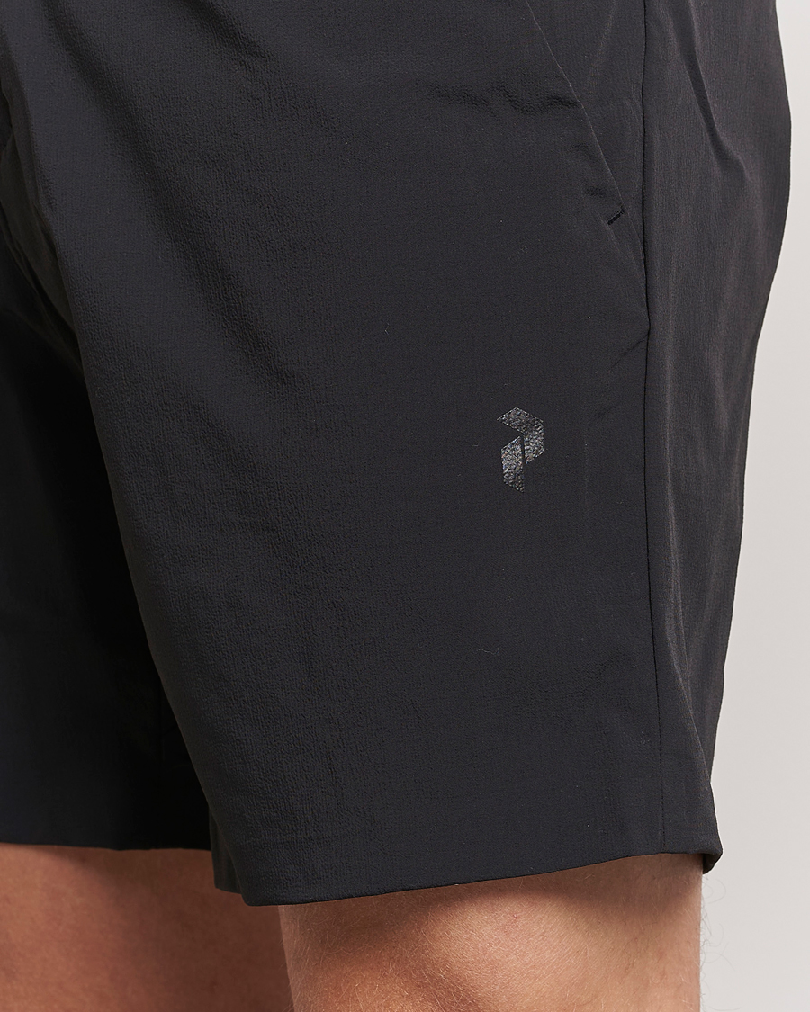 Uomini | Pantaloncini | Peak Performance | Vislight Light Shorts Off Black