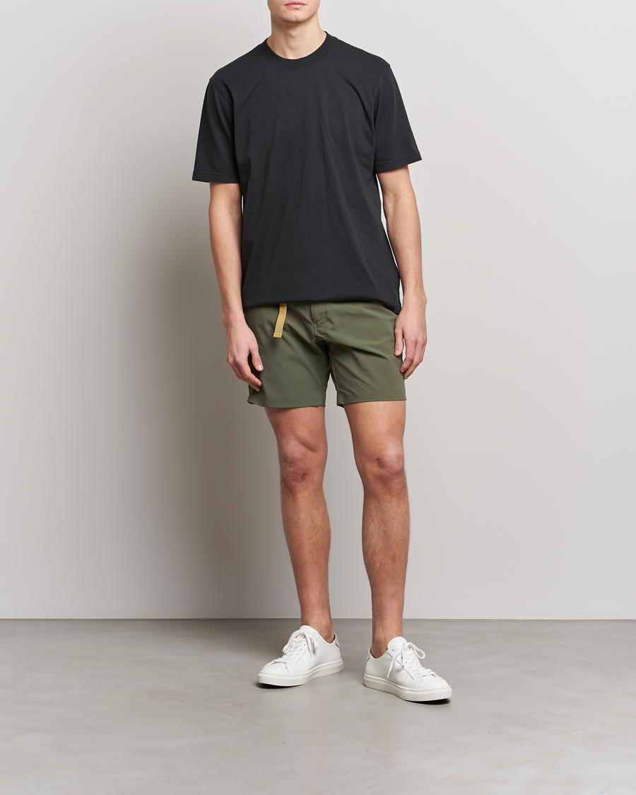 Uomini | Pantaloncini | Peak Performance | Vislight Light Shorts Pine Needle