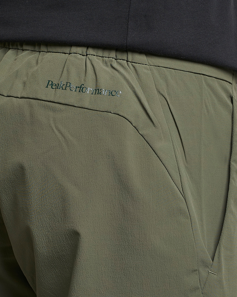 Uomini | Pantaloncini | Peak Performance | Vislight Light Shorts Pine Needle