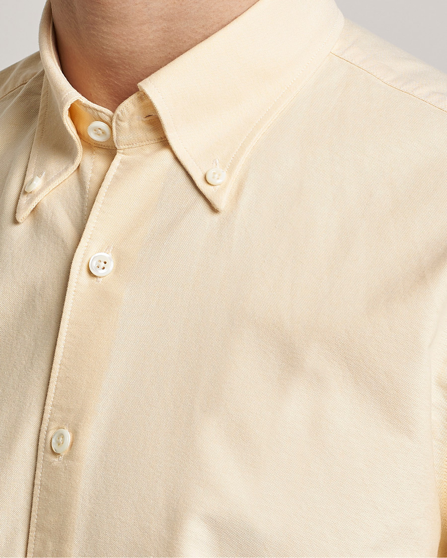Uomini | Camicie | Oscar Jacobson | Regular Fit Button Down Oxford Shirt Yellow