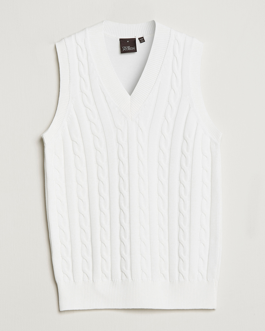 Uomini | Maglieria | Oscar Jacobson | Lucas Cable Knitted Vest White