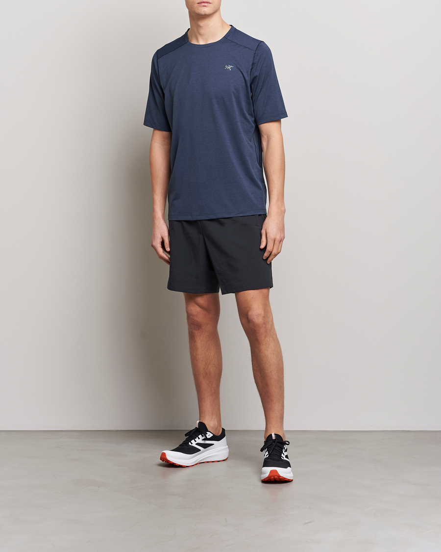 Uomini | T-shirt | Arc'teryx | Cormac Crew Neck Tee Black Sapphire Heather