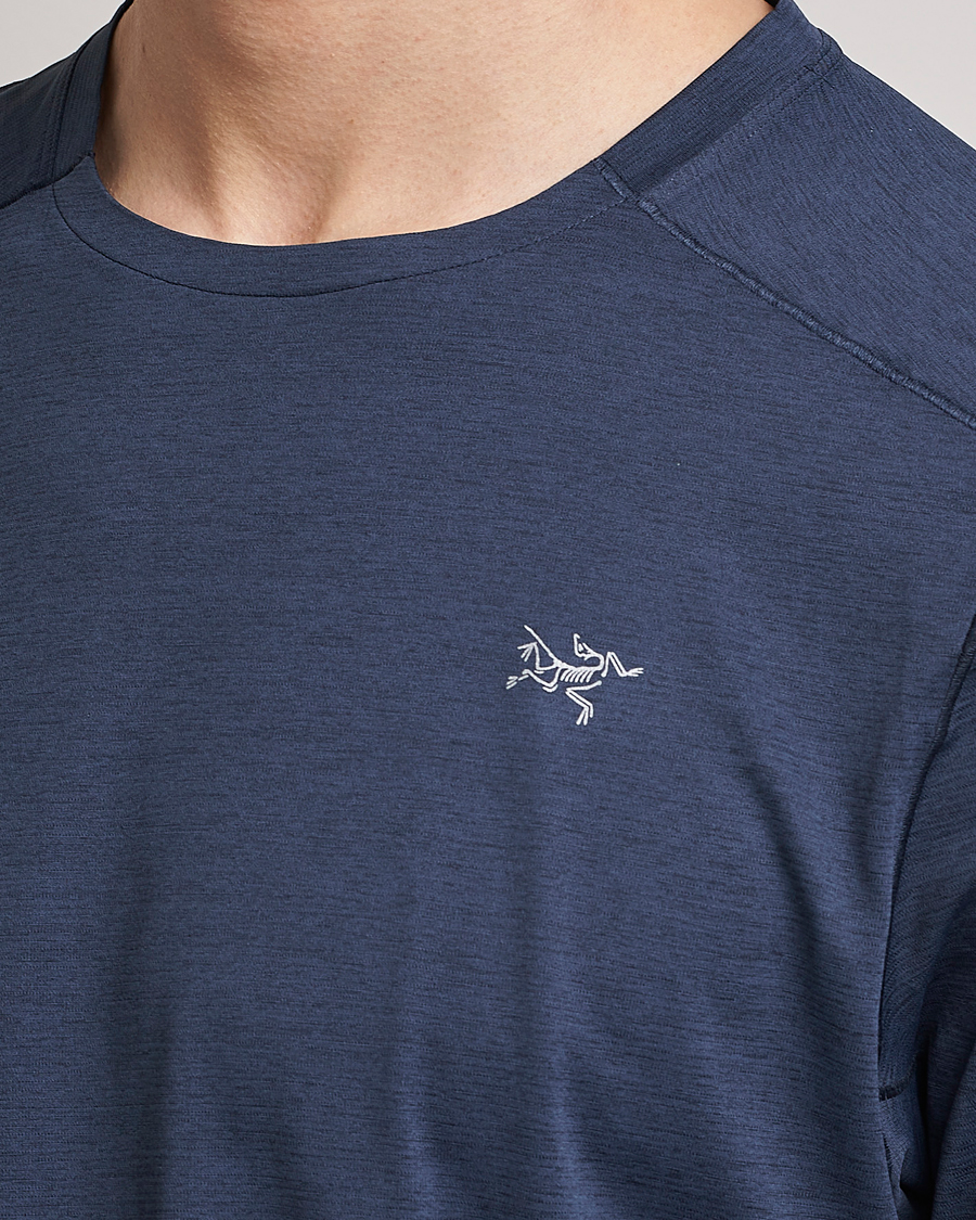 Uomini | T-shirt | Arc'teryx | Cormac Crew Neck Tee Black Sapphire Heather
