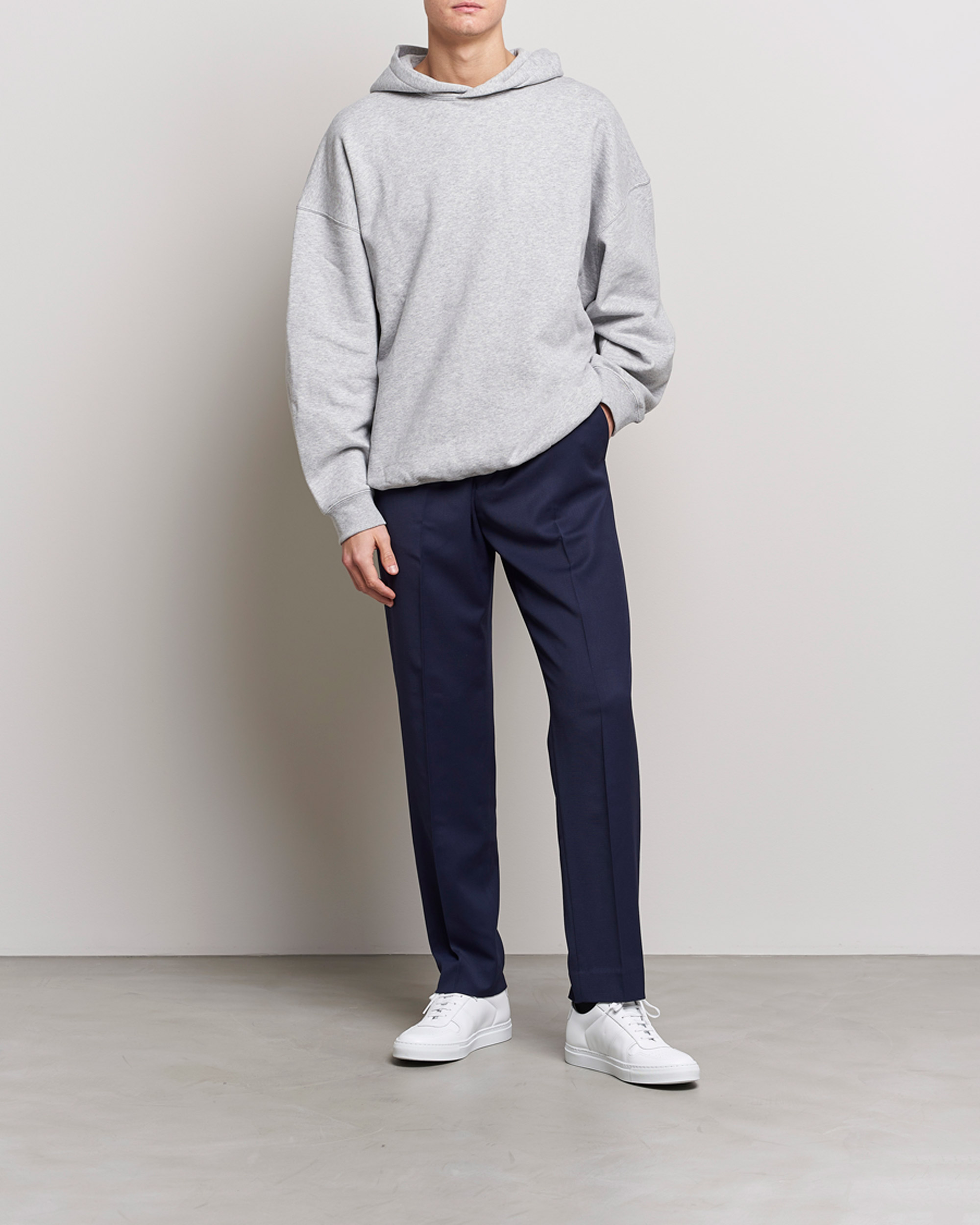 Uomini | Pantaloni | Filippa K | Relaxed Terry Wool Trousers French Navy