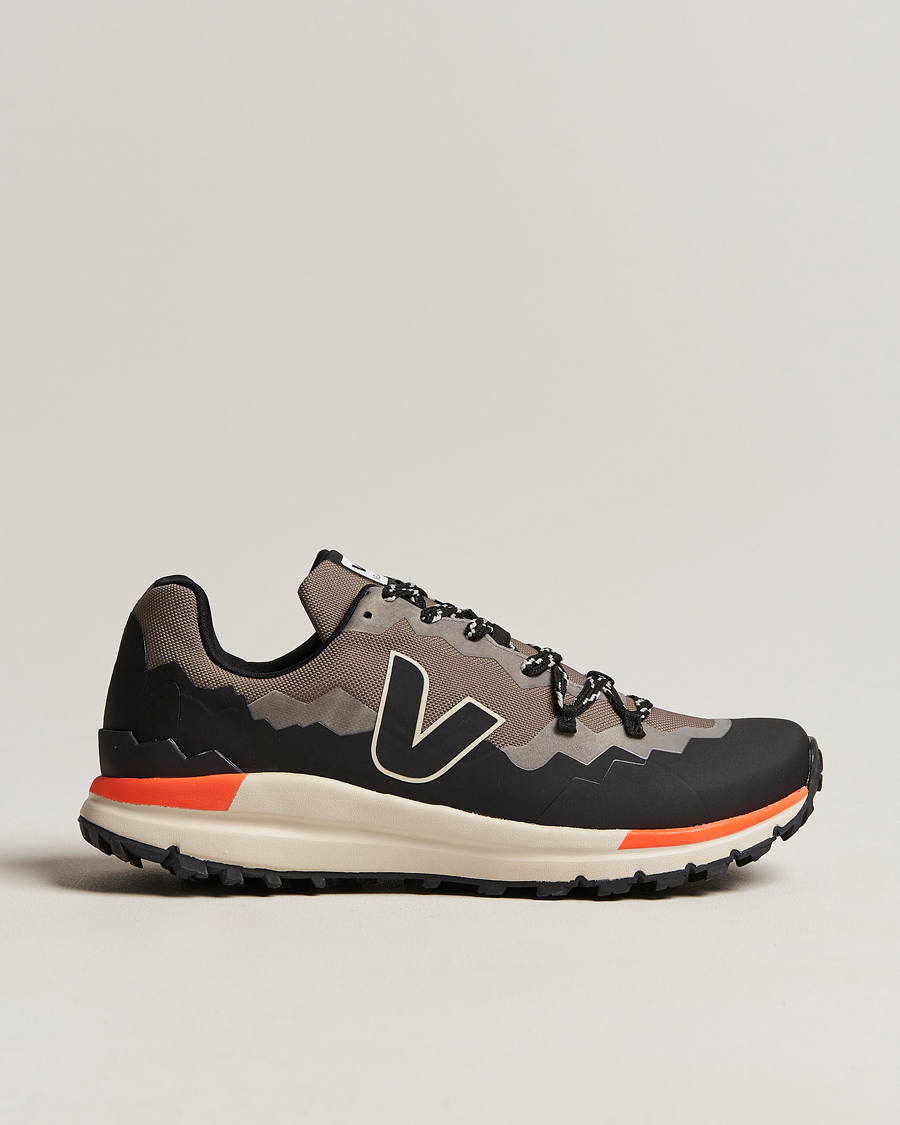Uomini | Veja Fitz Roy Hiking Sneaker Basalte Black | Veja | Fitz Roy Hiking Sneaker Basalte Black