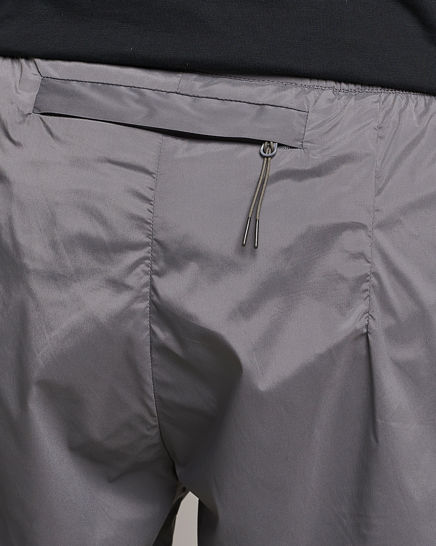 Uomini | Pantaloncini | Satisfy | TechSilk 8 Inch Shorts Fossil