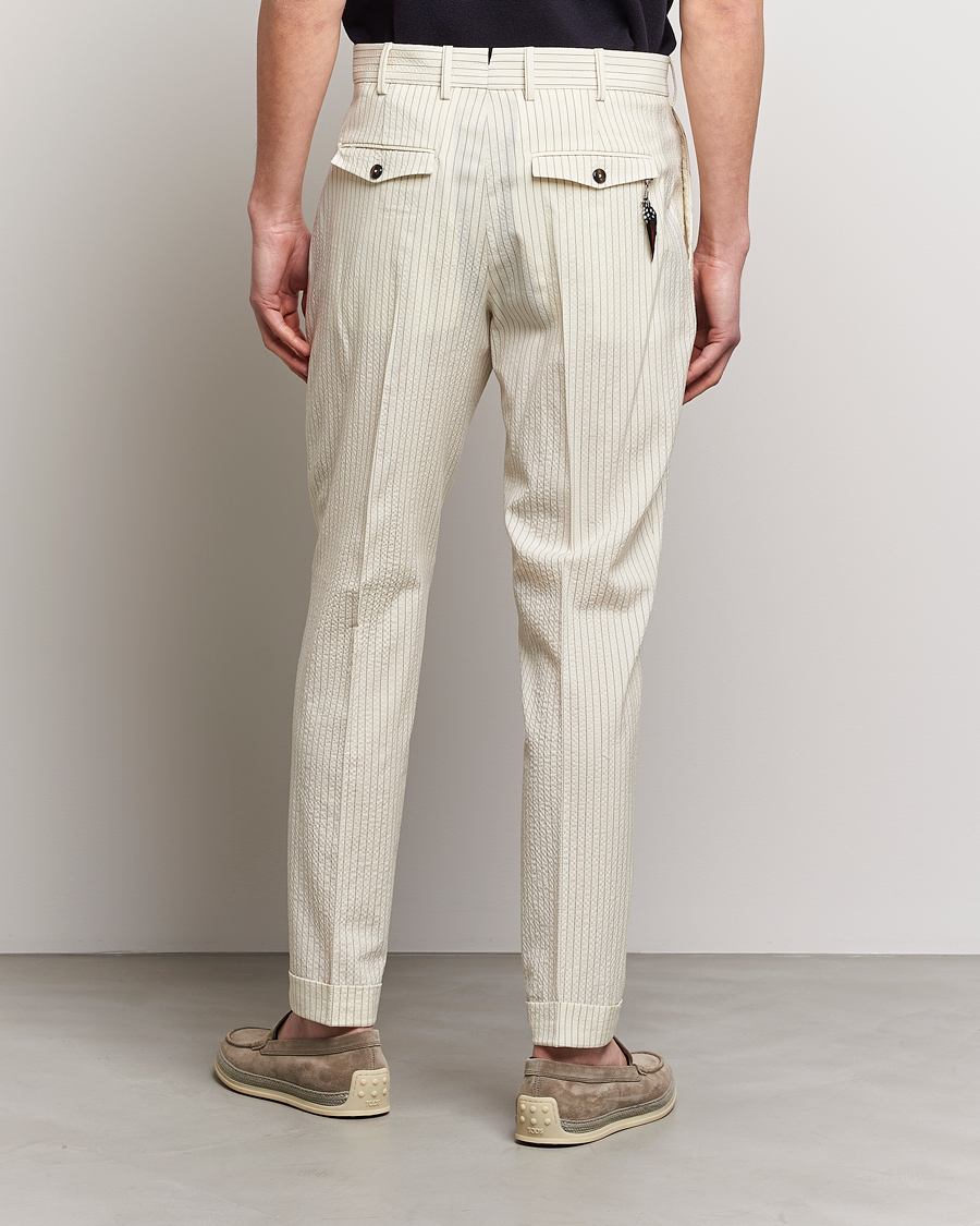 Uomini | Pantaloni | PT01 | Slim Fit Pleated Wool Seersucker Trousers Off White