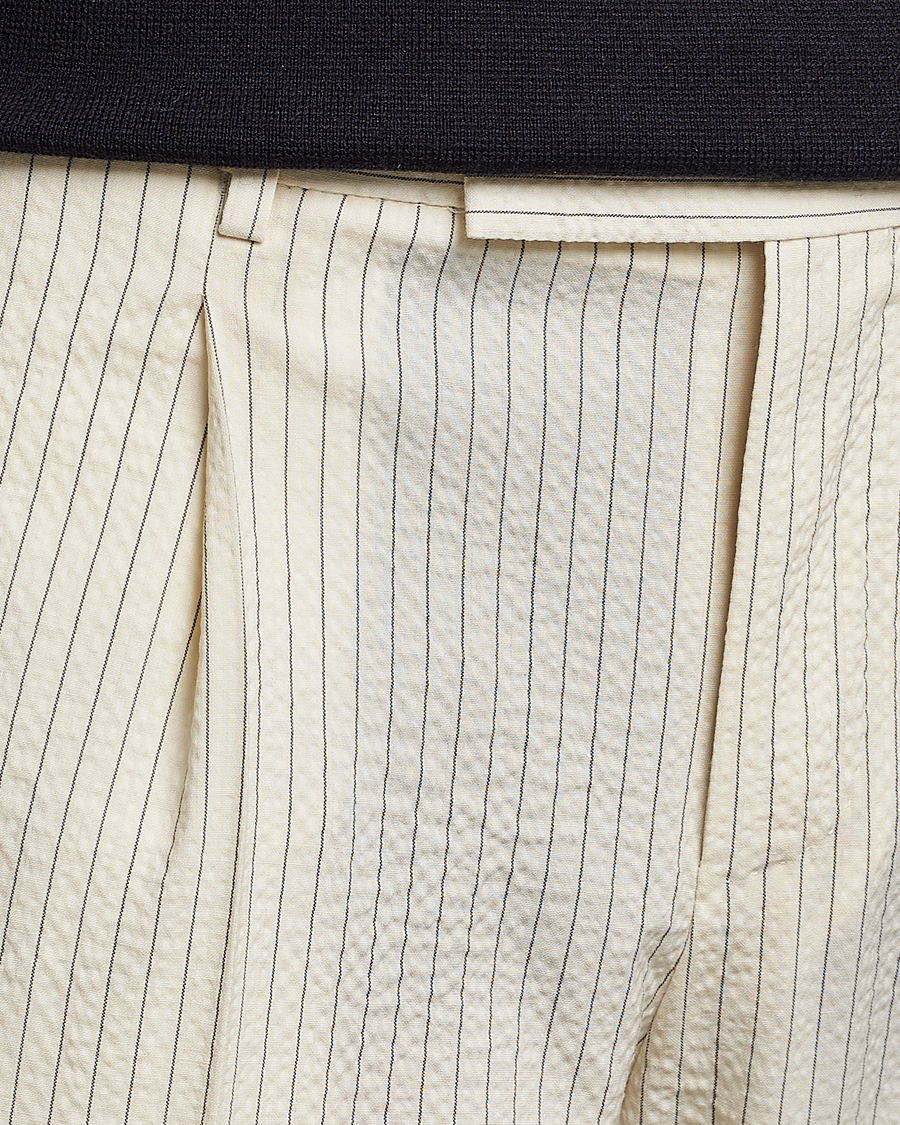 Uomini | Pantaloni | PT01 | Slim Fit Pleated Wool Seersucker Trousers Off White