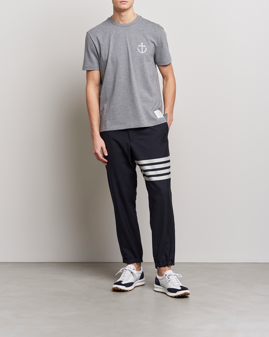Uomini | T-shirt | Thom Browne | Anchor Embroidered T-Shirt Light Grey
