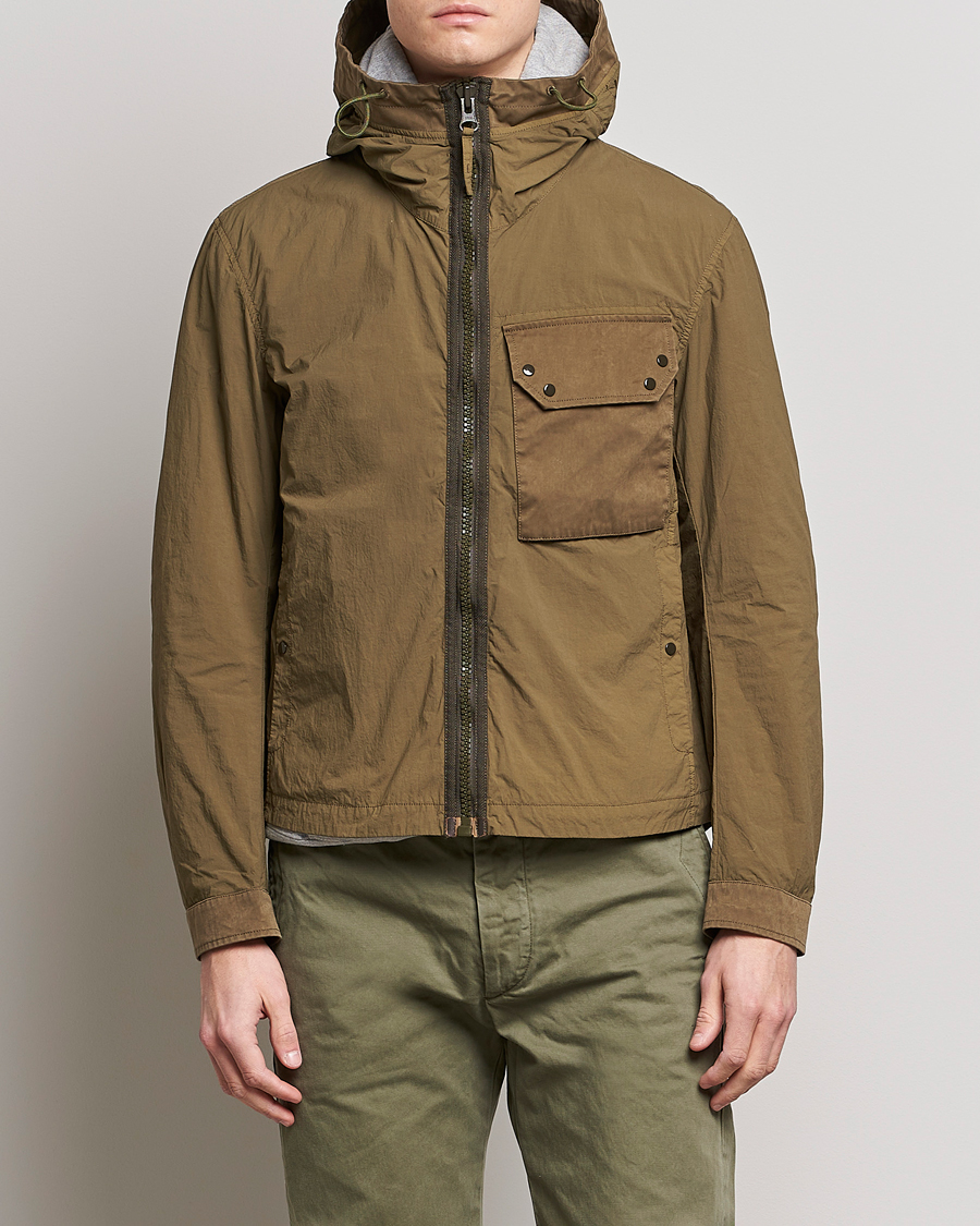 Uomini | Giacche | Ten c | Garment Dyed Nylon Hooded Jacket Olive