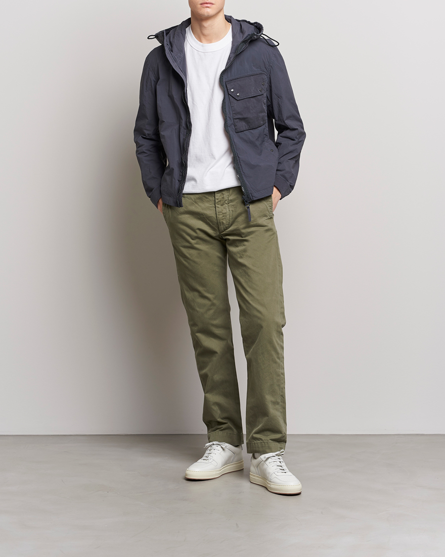 Uomini | Giacche | Ten c | Garment Dyed Nylon Hooded Jacket Blue Grey