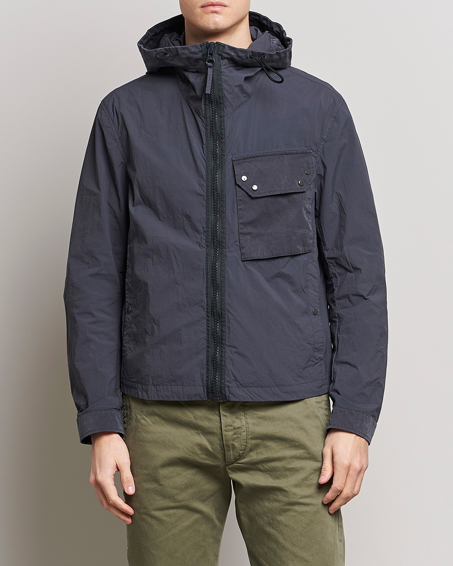 Uomini | Giacche | Ten c | Garment Dyed Nylon Hooded Jacket Blue Grey