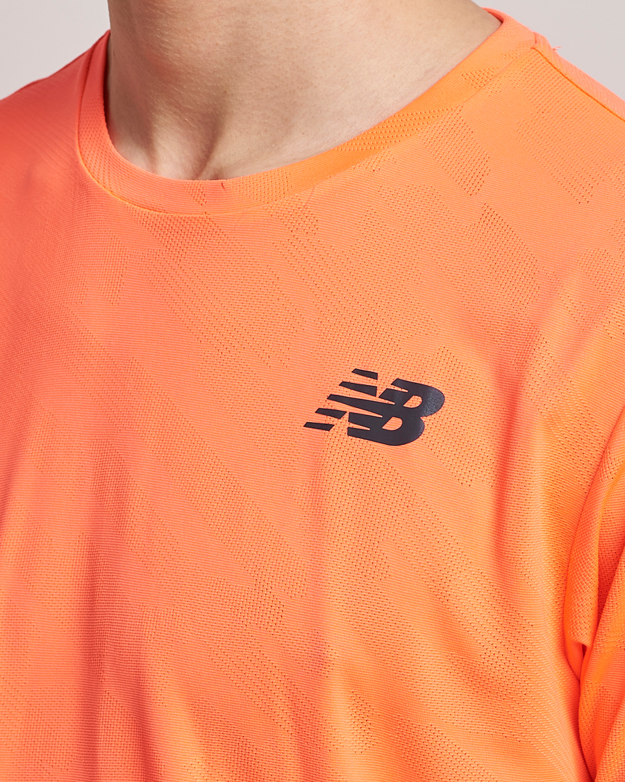 Uomini | T-shirt | New Balance Running | Q Speed Jacquard T-Shirt Neon Dragonfly