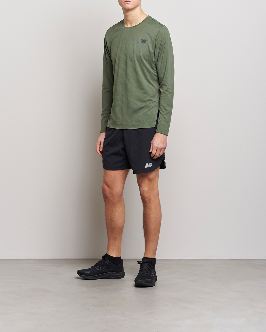 Uomini | T-shirt | New Balance Running | Q Speed Jacquard Long Sleeve T-Shirt Olive