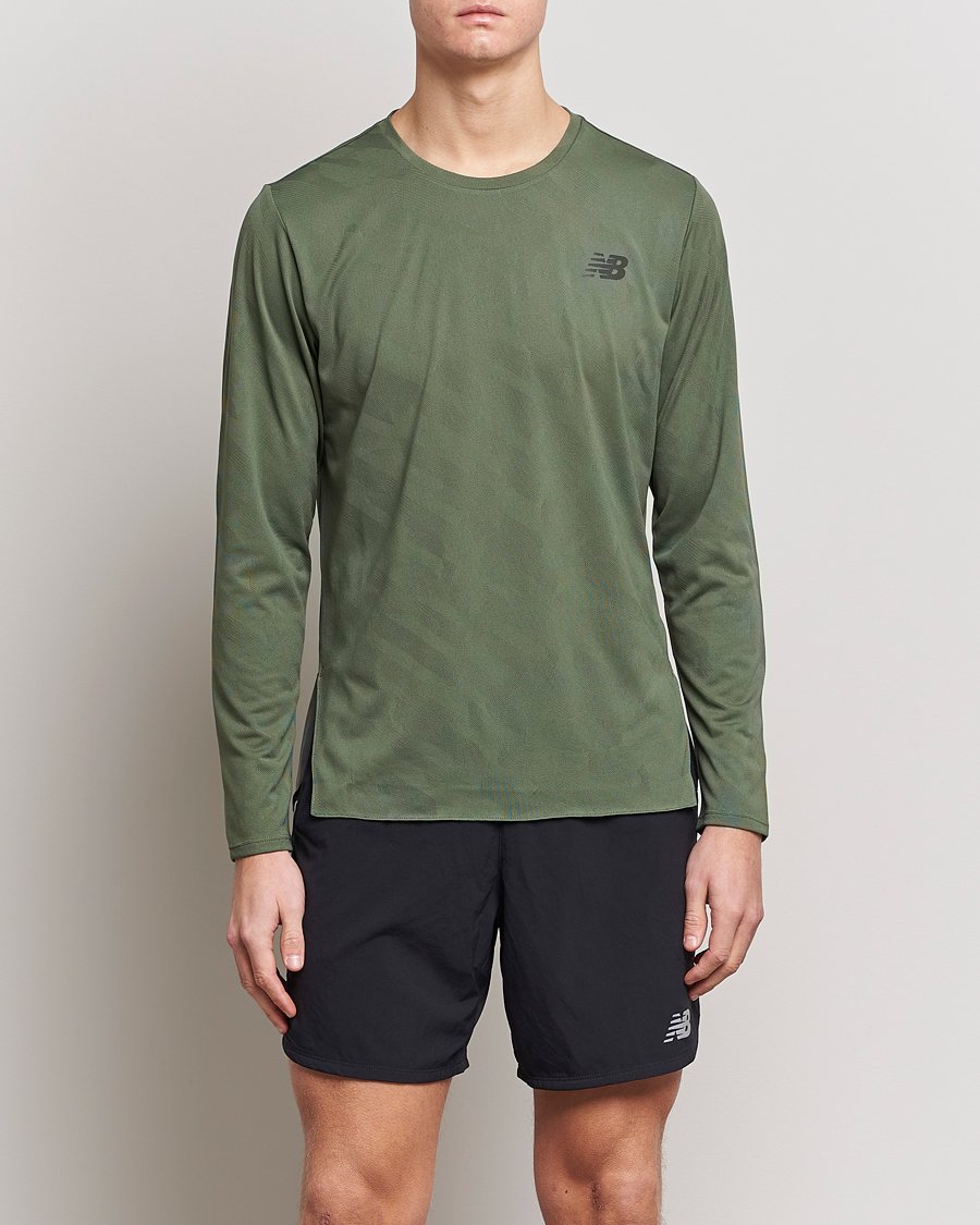 Uomini | T-shirt | New Balance Running | Q Speed Jacquard Long Sleeve T-Shirt Olive