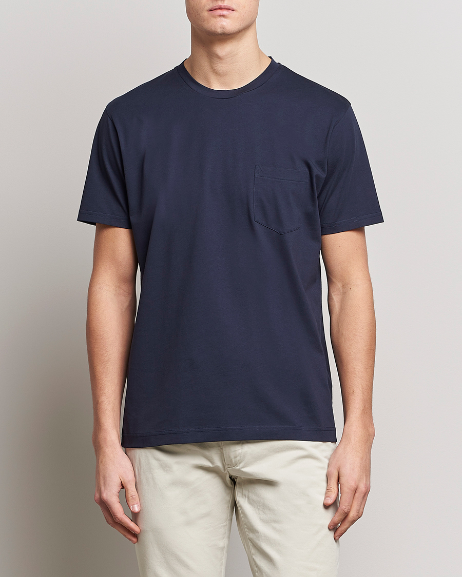 Uomini | T-shirt | Sunspel | Riviera Pocket Crew Neck T-Shirt Navy