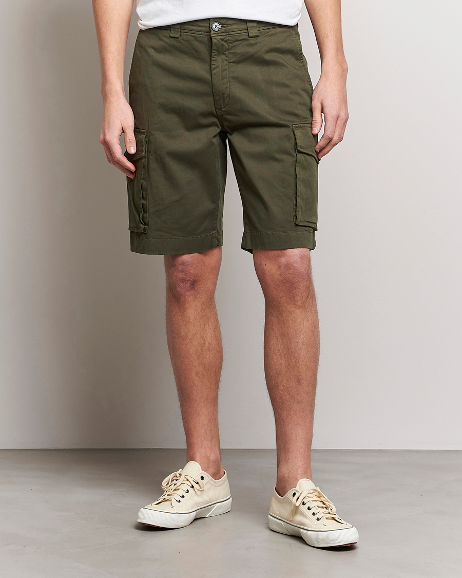 Uomini | Pantaloncini | Woolrich | Classic Cargo Shorts Dark Green