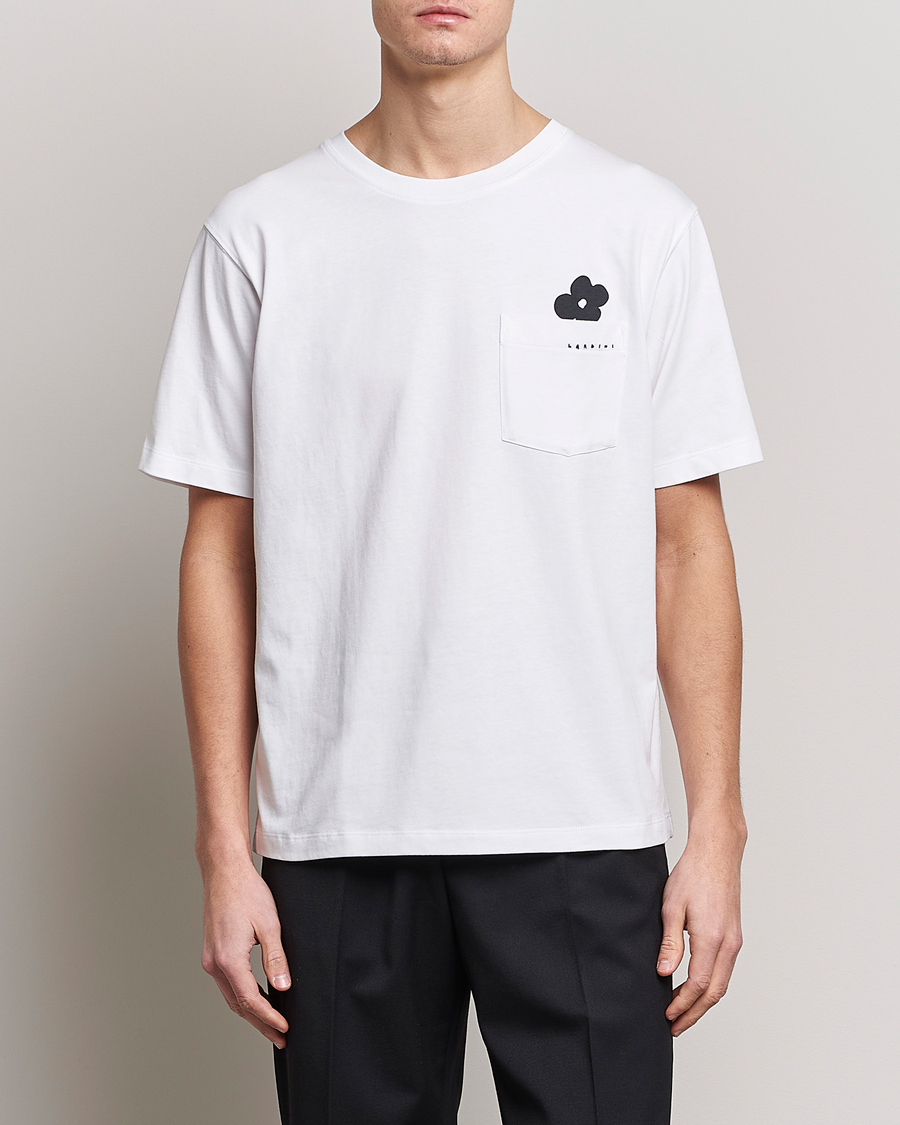 Uomini | T-shirt | Lardini | Fiore Tasca Printet Logo T-Shirt White