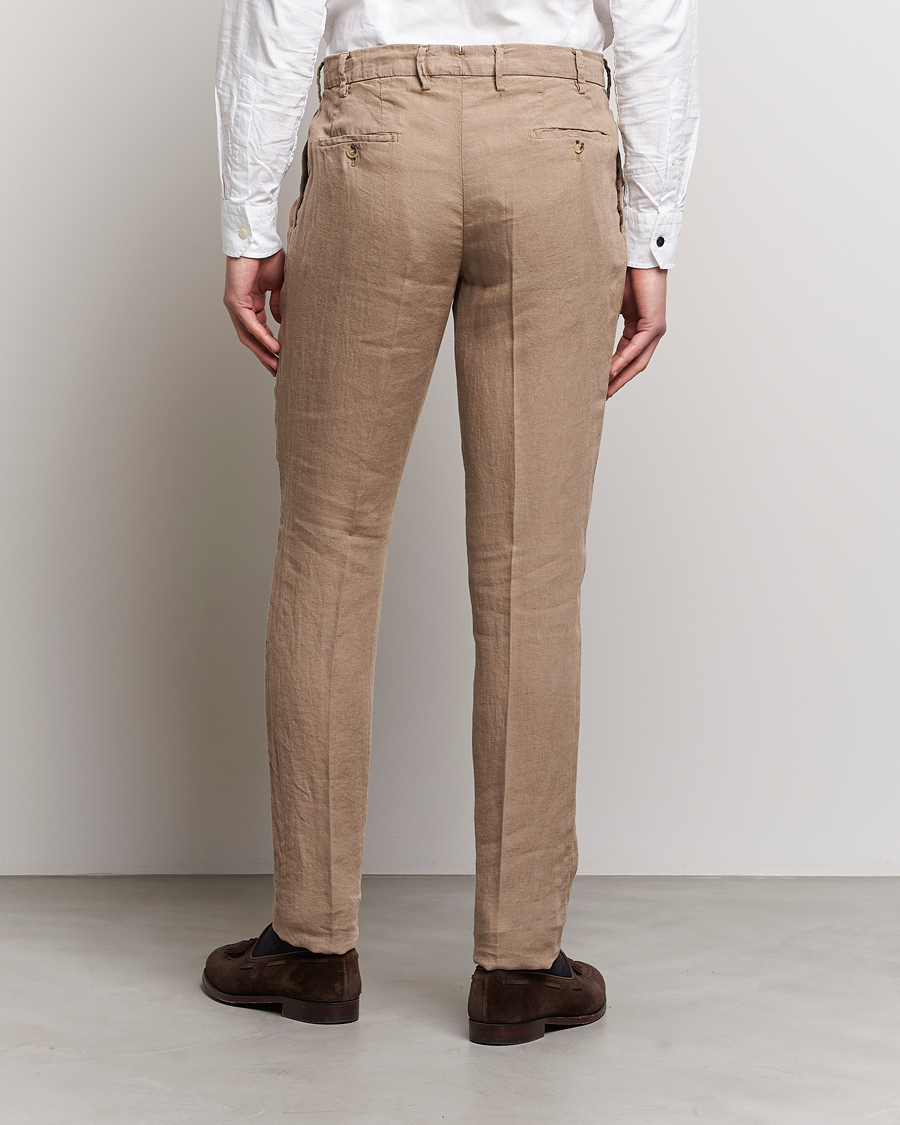 Uomini | Pantaloni | Lardini | Pleated Linen Trousers Beige