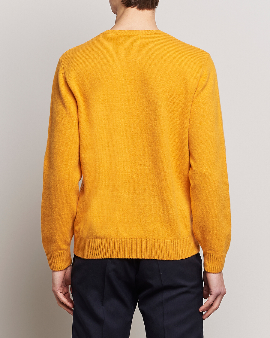 Uomini | Maglieria | Colorful Standard | Classic Merino Wool Crew Neck Burned Yellow