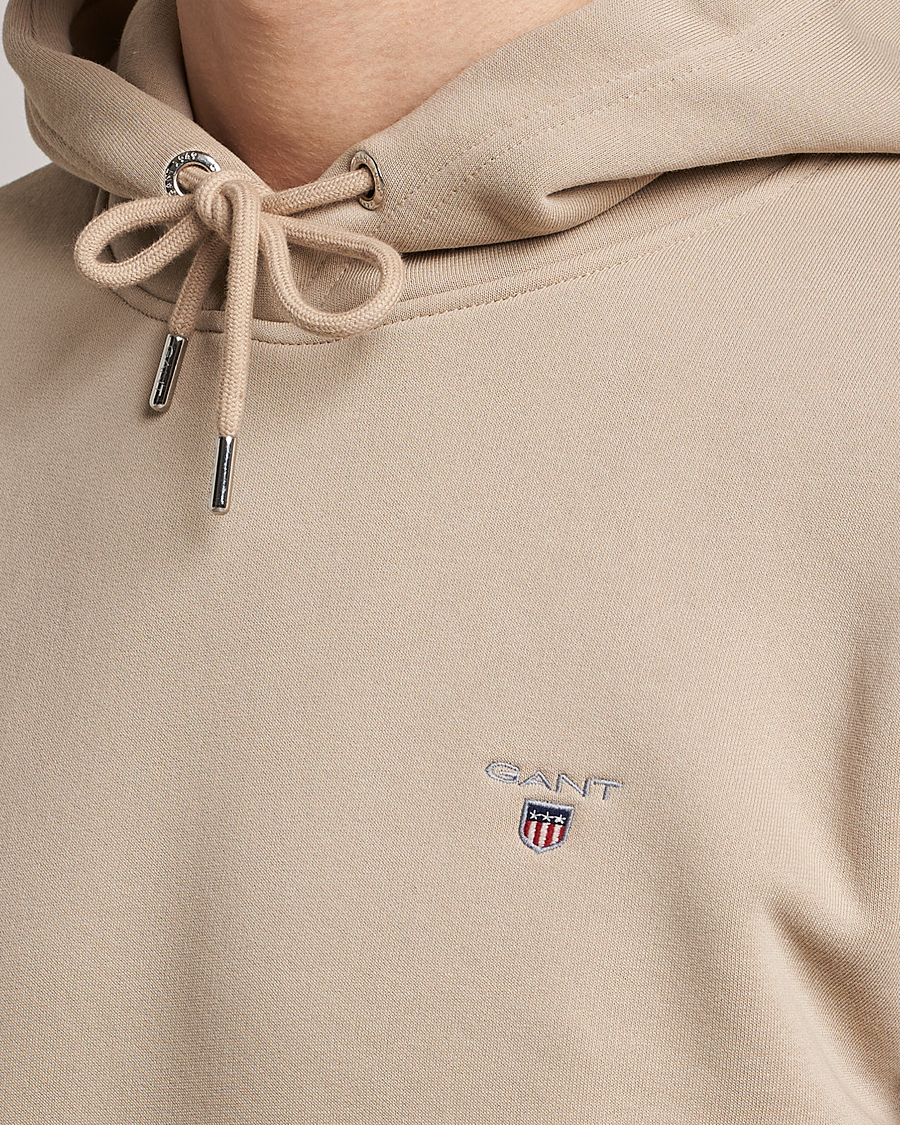 Uomini | Maglieria | GANT | Original Shield Logo Hoodie Concrete Beige