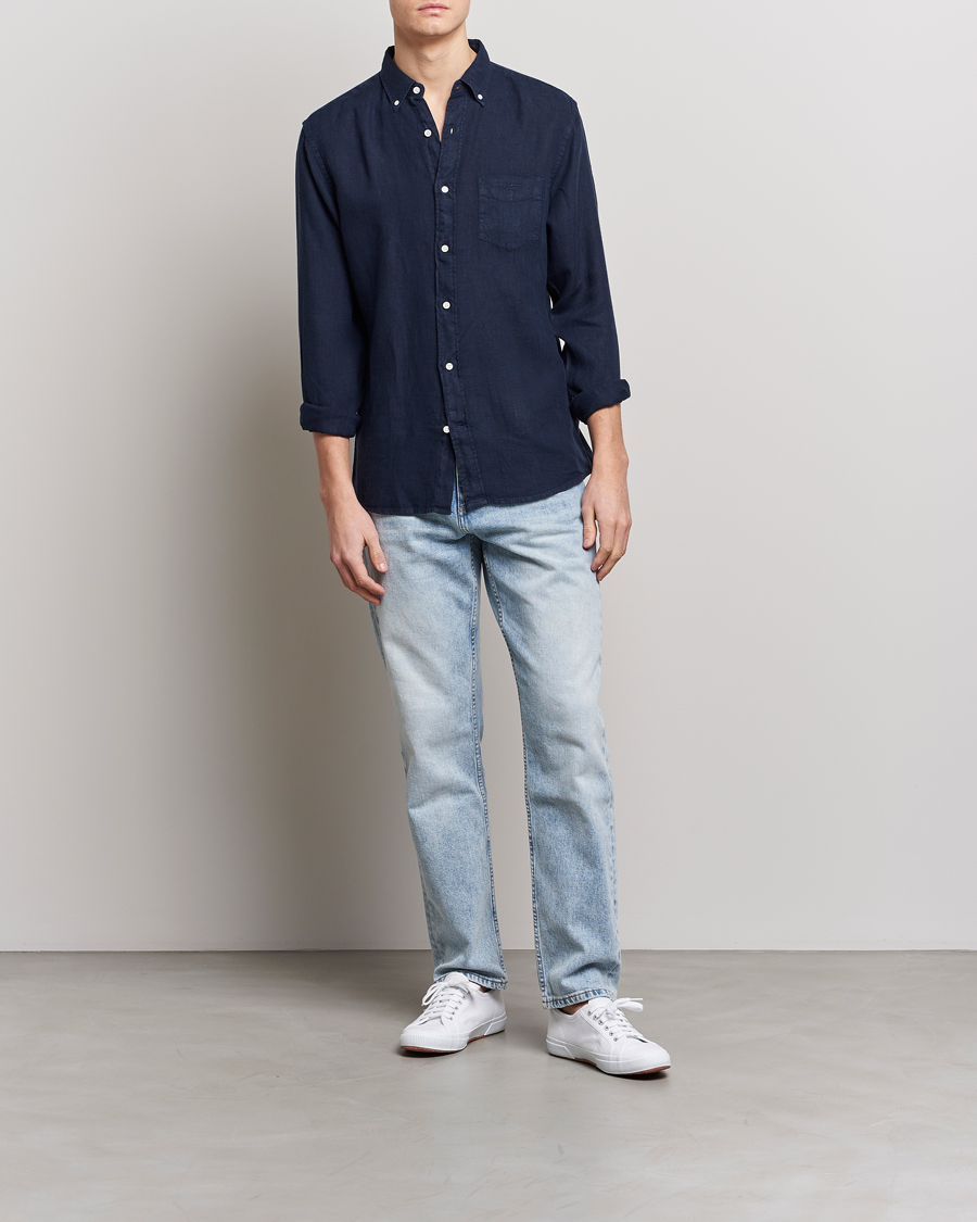 Uomini | Camicie | GANT | Regular Fit Garment Dyed Linen Shirt Marine