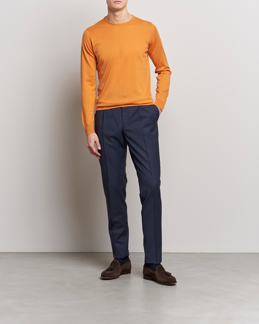 Uomini | Maglieria | John Smedley | Hatfield Sea Island Crew Neck Mandarin Orange