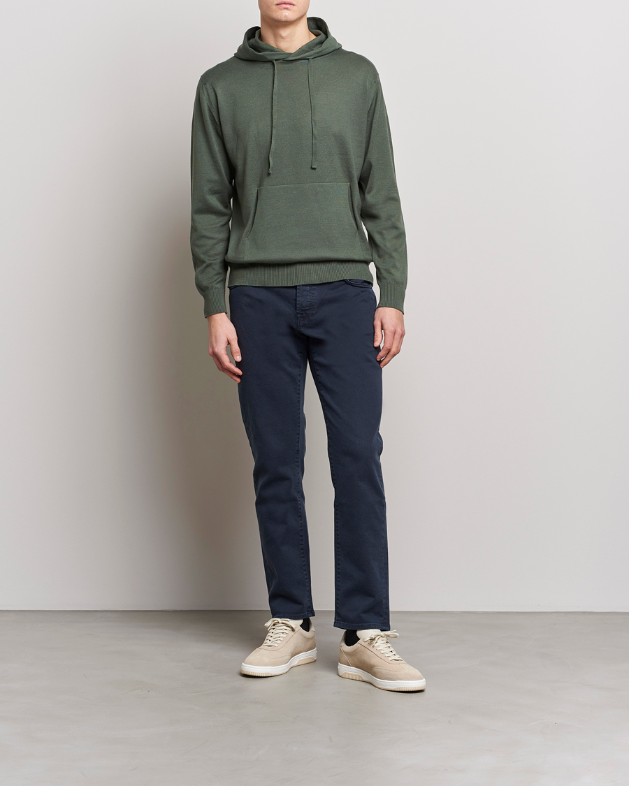 Uomini | Maglieria | John Smedley | Sundown Sea Island Hoodie Palm Green