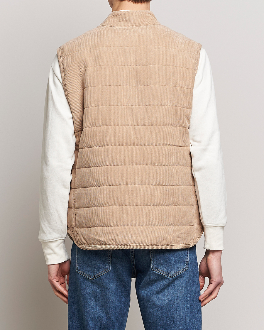 Uomini | Gilet | Morris | Woburn Baby Cord Vest Beige