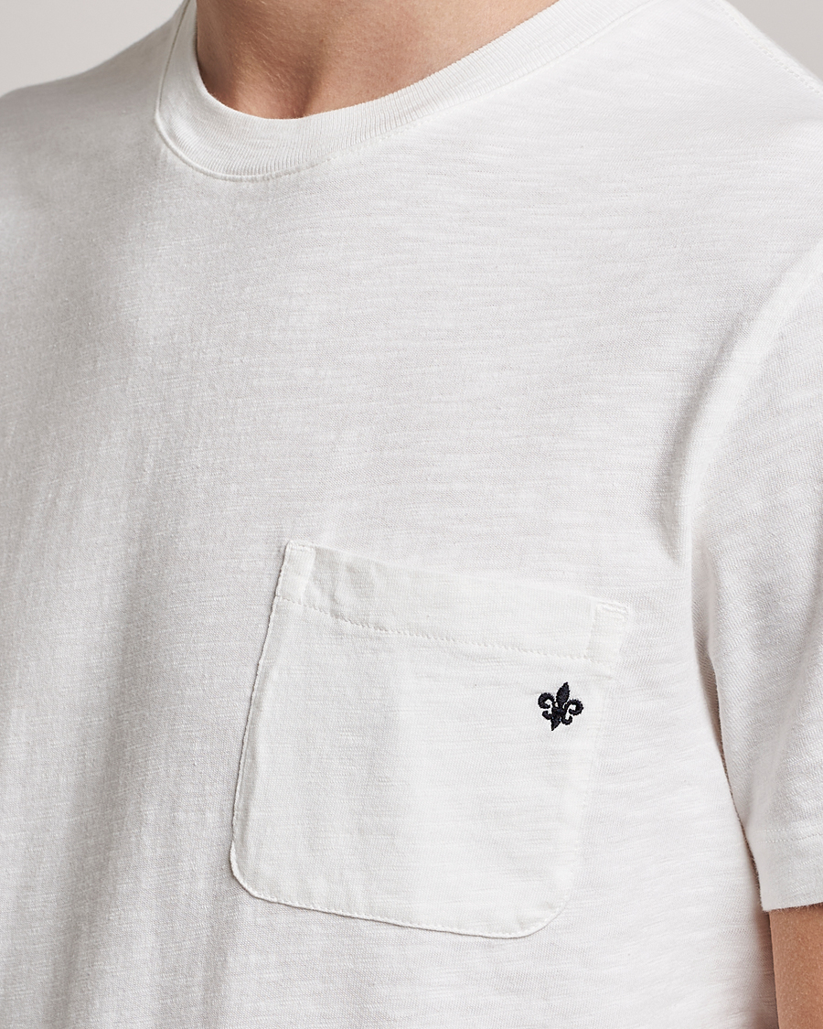 Uomini | T-shirt | Morris | Lily Slub Pocket Crew Neck Tee White