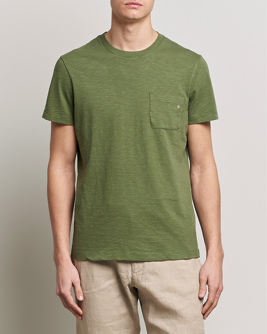 Uomini | T-shirt | Morris | Lily Slub Pocket Crew Neck Tee Olive
