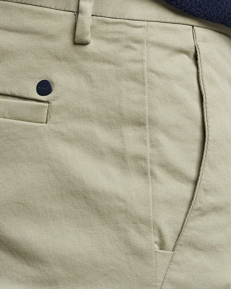 Uomini | Pantaloni | NN07 | Theo Regular Fit Stretch Chinos Oil Green