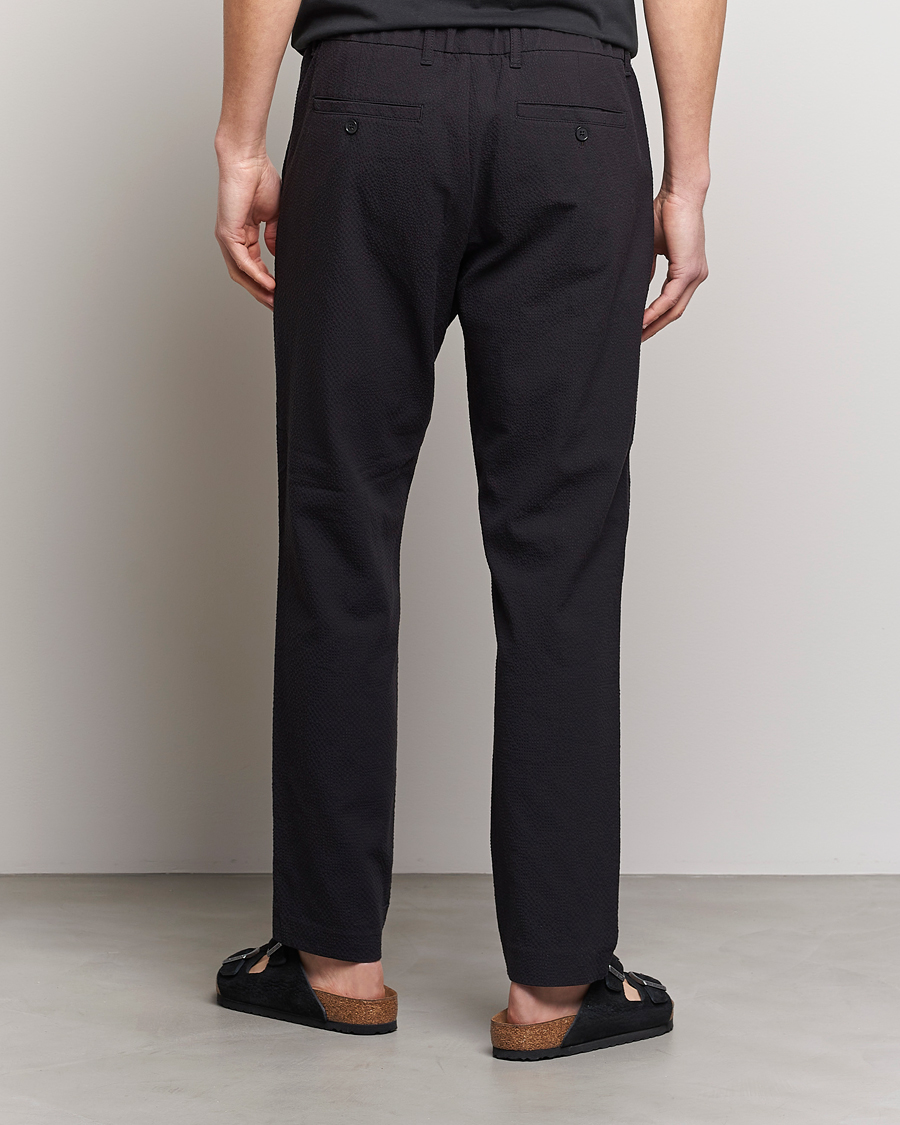 Uomini | Pantaloni | NN07 | Theodore Seersucker Pants Black