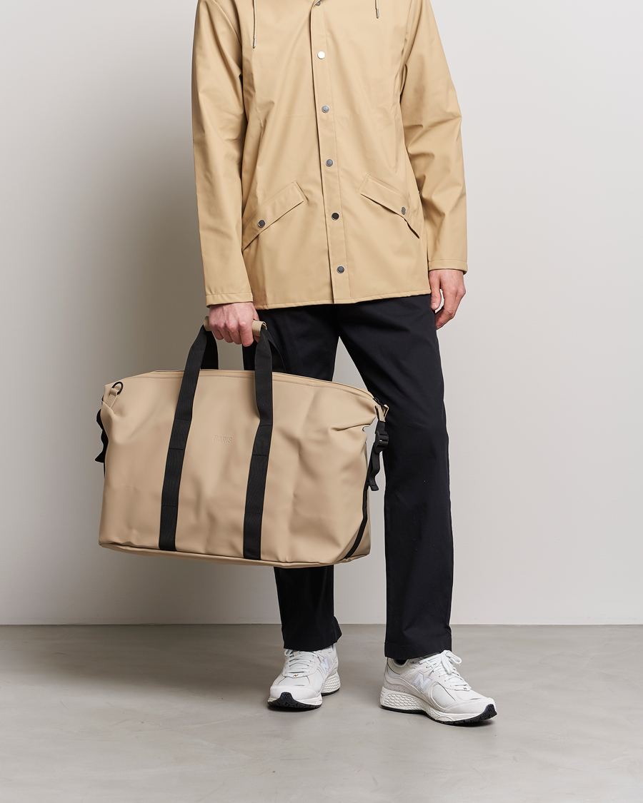 Uomini | RAINS Weekendbag Sand | RAINS | Weekendbag Sand