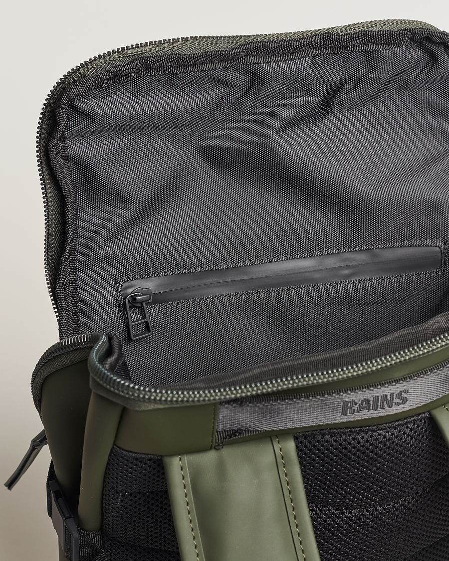 Uomini | RAINS Trail Cargo Backpack Green | RAINS | Trail Cargo Backpack Green