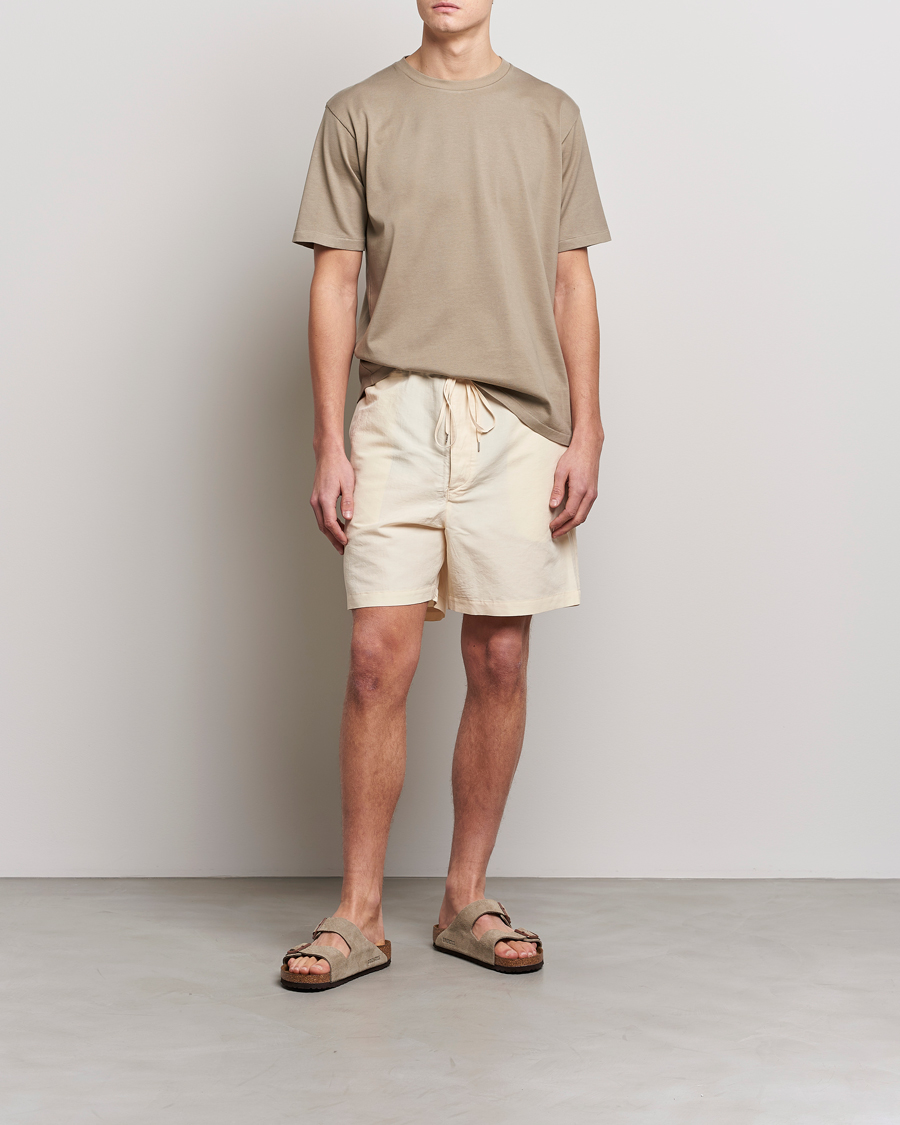 Uomini | Pantaloncini | Auralee | Finx Linen Easy Shorts Ecru