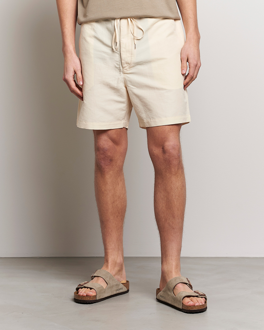 Uomini | Pantaloncini | Auralee | Finx Linen Easy Shorts Ecru