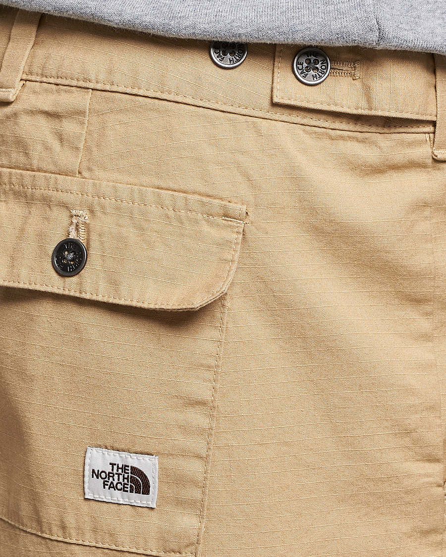 Uomini | Pantaloncini | The North Face | Heritage Cargo Shorts Khaki Stone