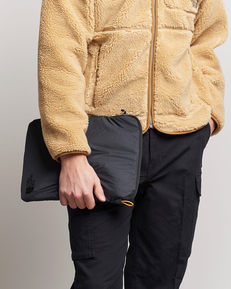 Uomini | The North Face Flyweight Laptop Sleeve Black | The North Face | Flyweight Laptop Sleeve Black