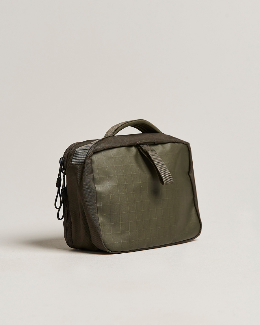 Uomini | The North Face Voyager Wash Bag New Taupe Green | The North Face | Voyager Wash Bag New Taupe Green