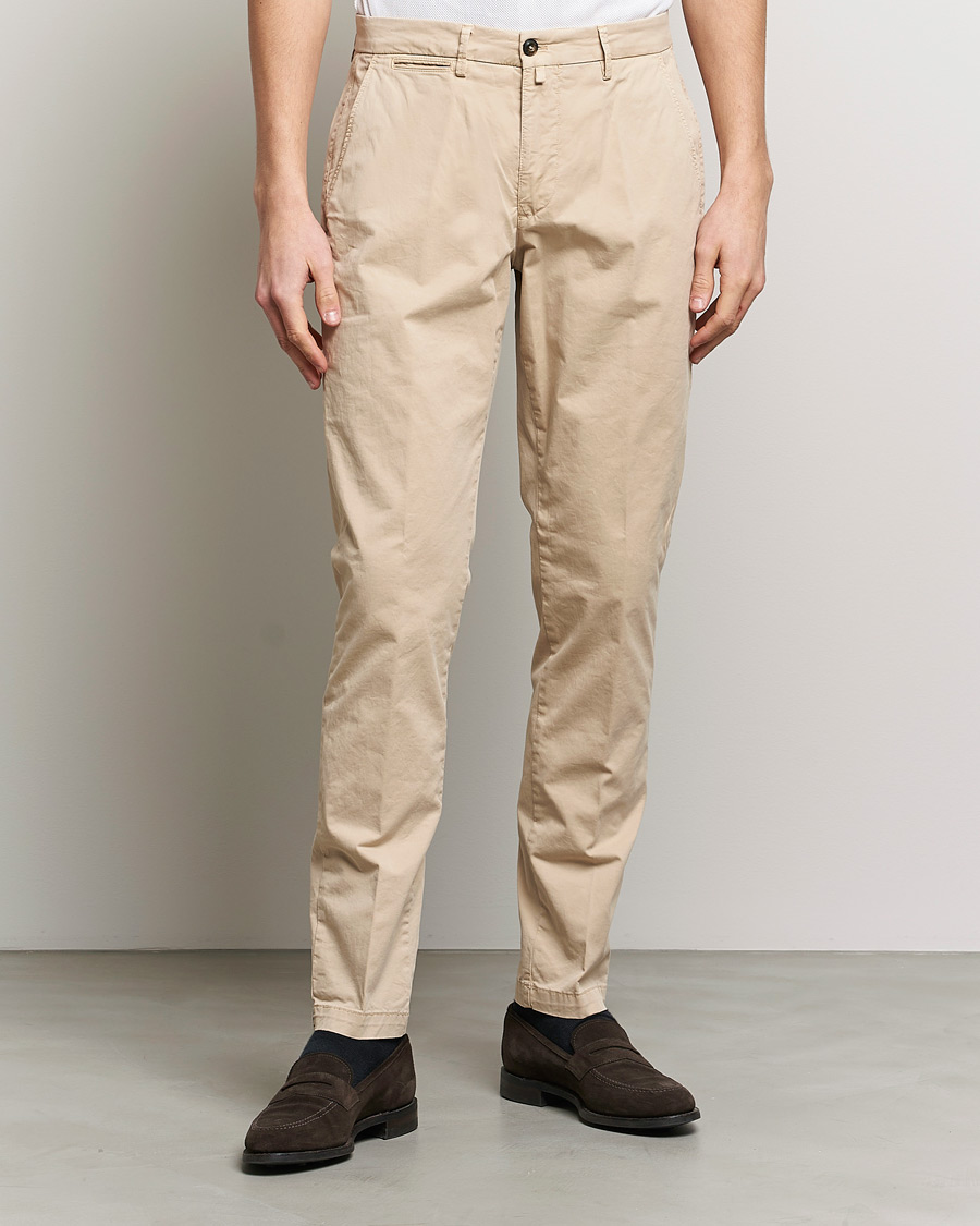 Uomini | Pantaloni | Briglia 1949 | Tapered Fit Cotton Twill Stretch Chinos Beige