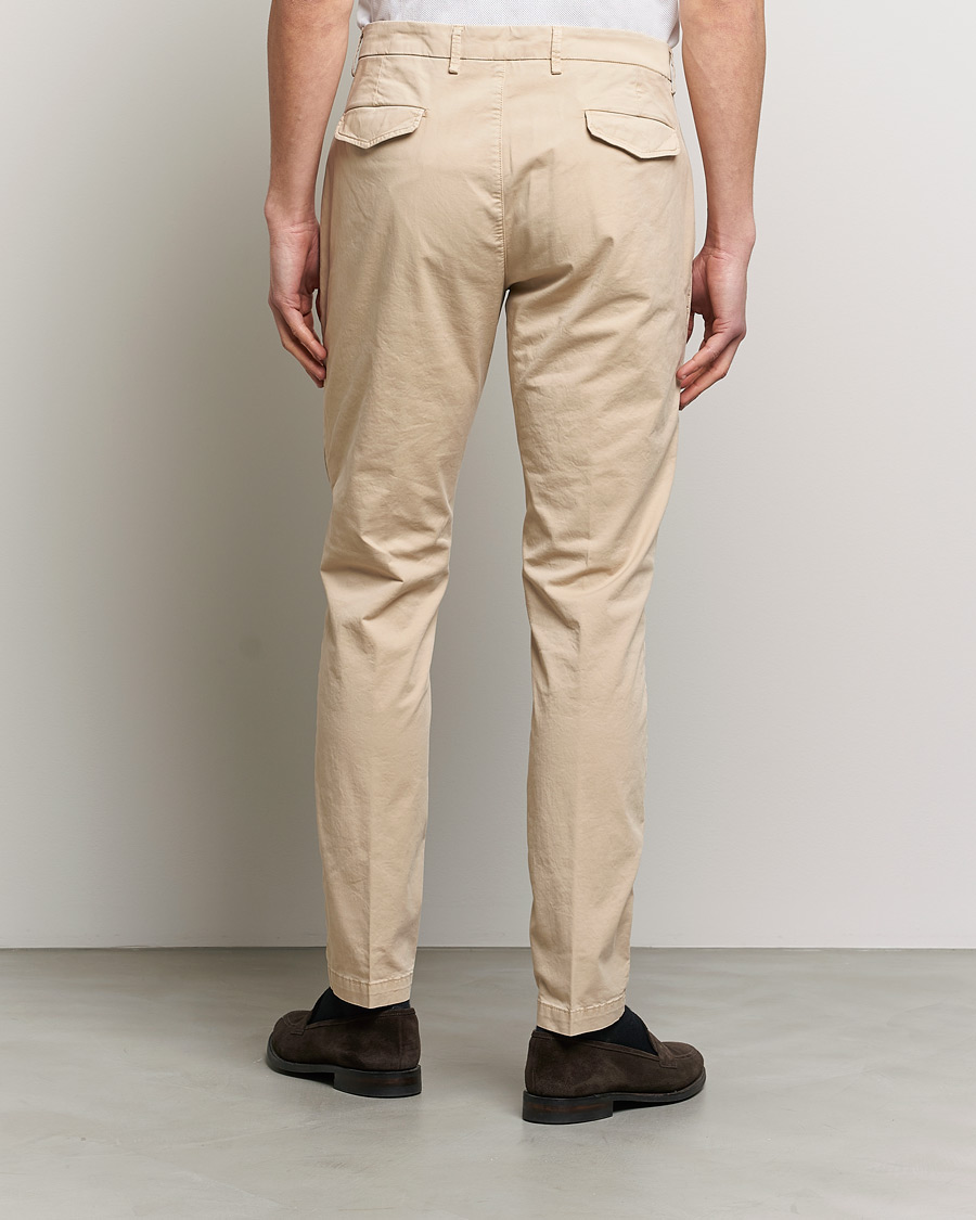Uomini | Pantaloni | Briglia 1949 | Tapered Fit Cotton Twill Stretch Chinos Beige