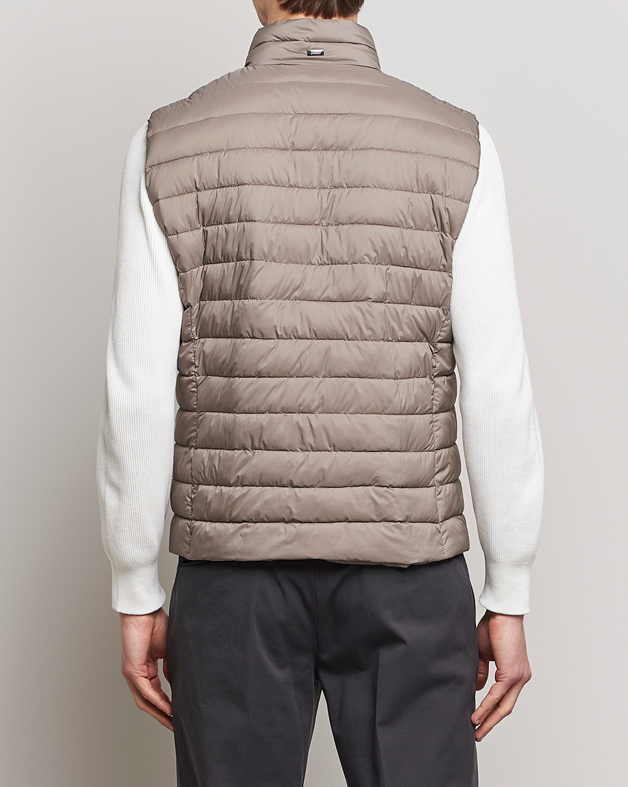 Uomini | Giacche | Herno | Nuage Matt Nylon Vest Taupe