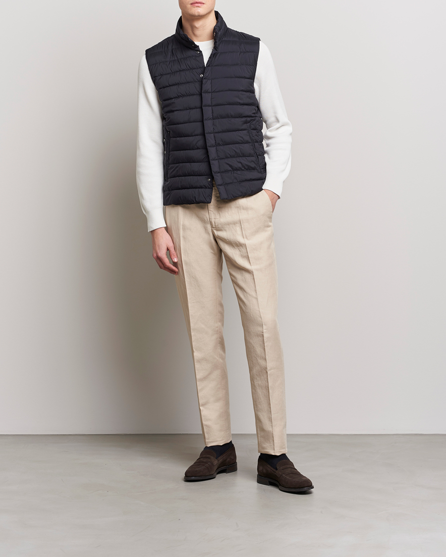 Uomini | Gilet | Herno | Nuage Matt Nylon Vest Midnight