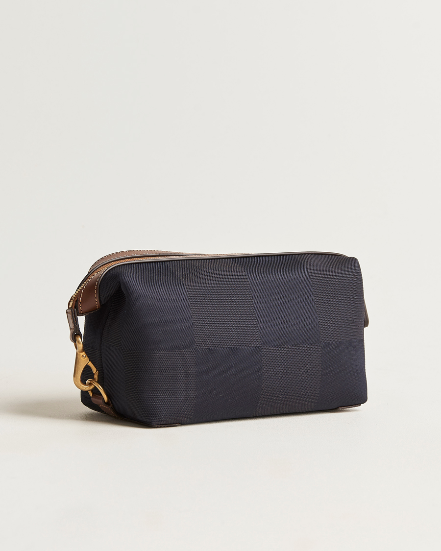 Uomini | Mismo M/S Nylon Washbag Pioneer Blue/Cuoio | Mismo | M/S Nylon Washbag Pioneer Blue/Cuoio