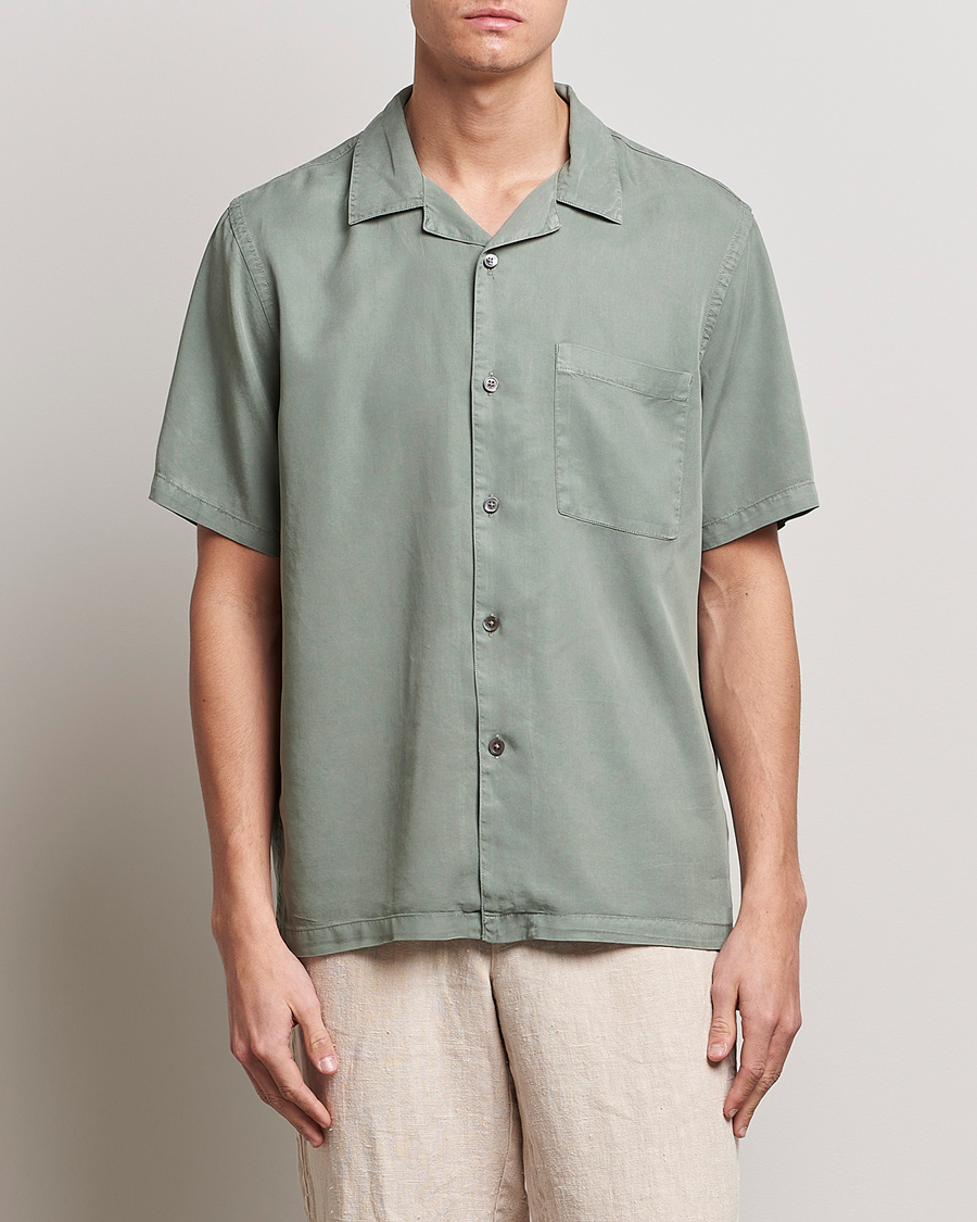 Uomini | Camicie | A Day's March | Yamu Short Sleeve Tencel Shirt Dusty Green
