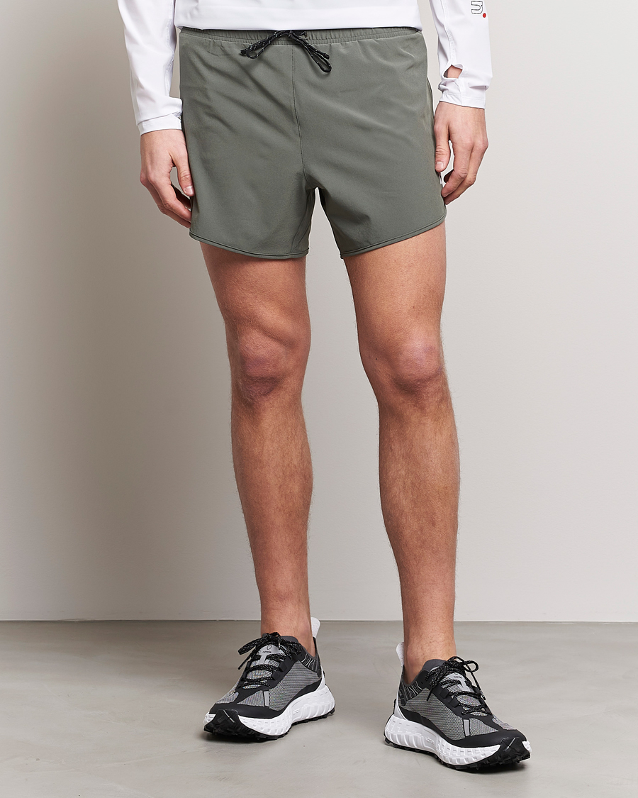 Uomini | Pantaloncini | District Vision | Spino Training Shorts Sage