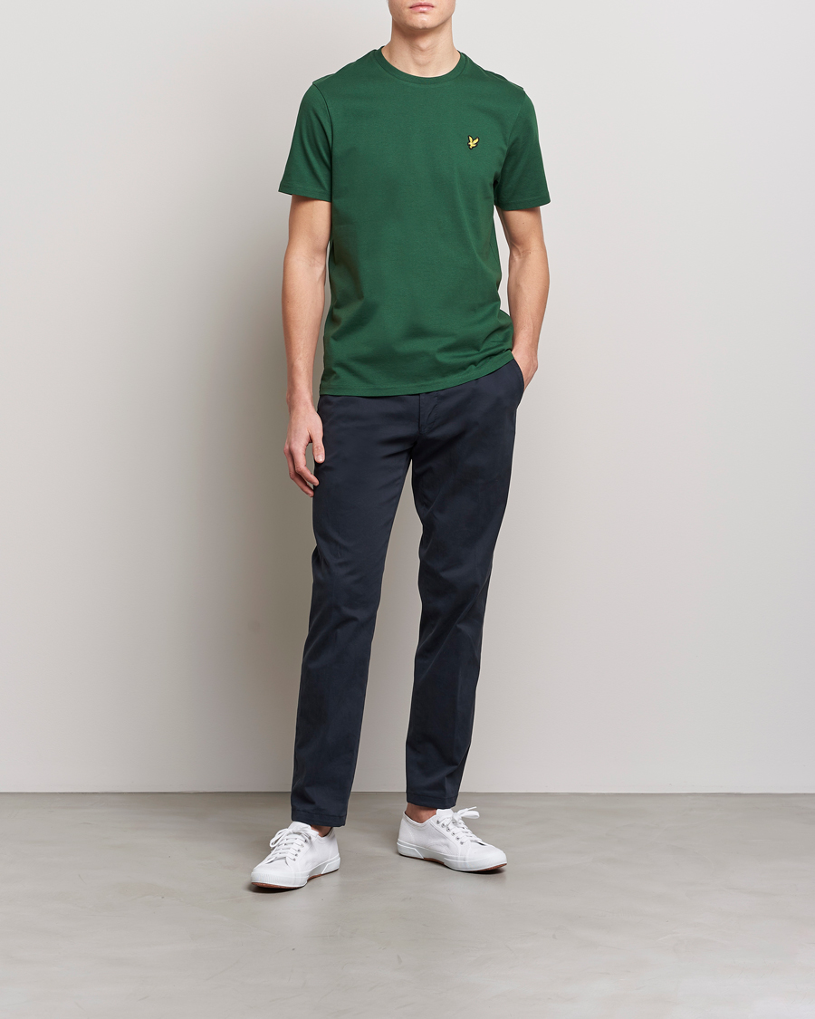 Uomini | T-shirt | Lyle & Scott | Crew Neck Organic Cotton Tee English Green