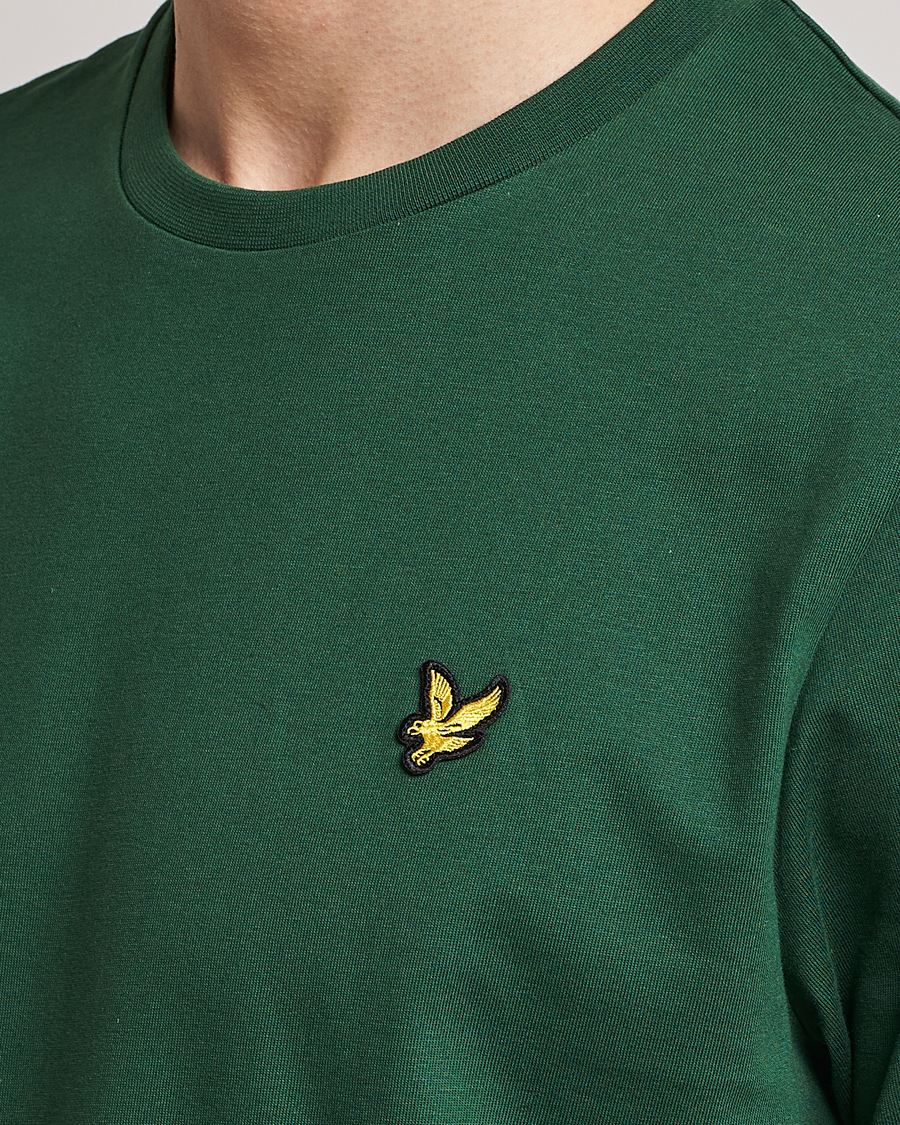 Uomini | T-shirt | Lyle & Scott | Crew Neck Organic Cotton Tee English Green