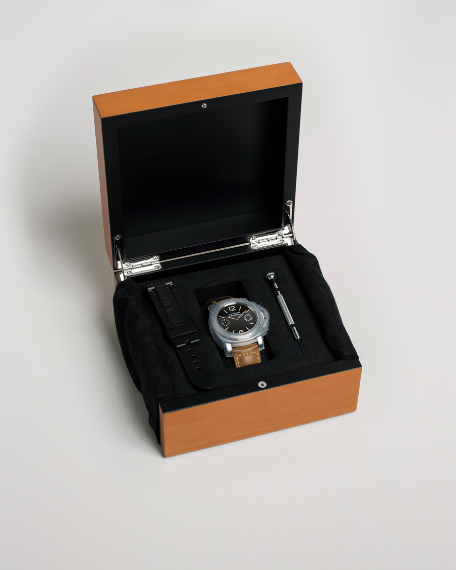 Uomini | Pre-Owned & Vintage Watches | Panerai Pre-Owned | Pam 00590 Steel Black